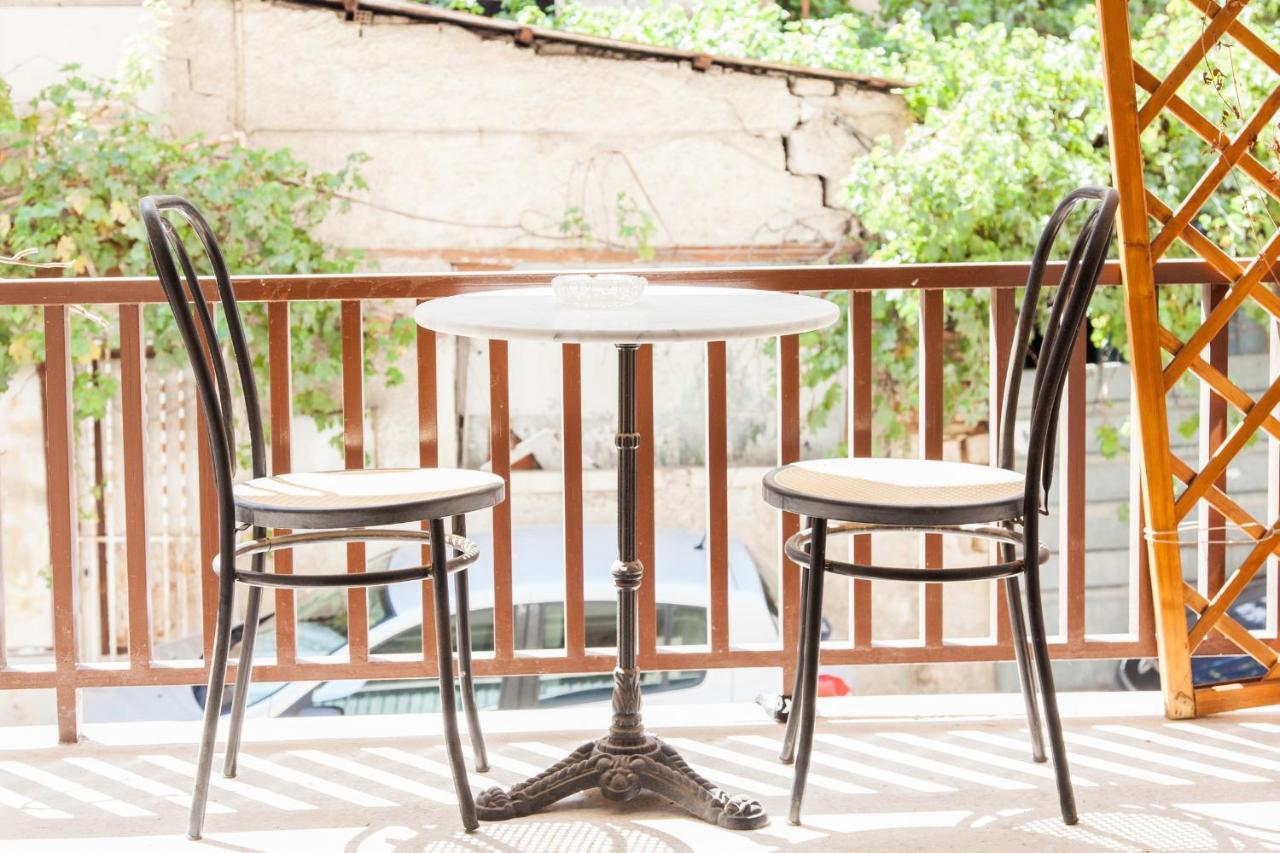 Charming Apartment in Pagkrati- GTD95602 Athen Exterior foto